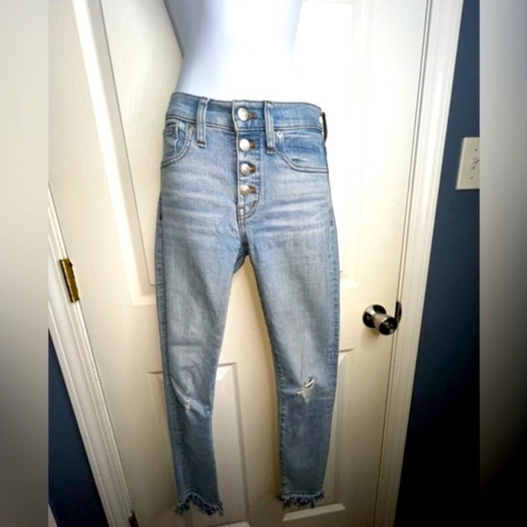Madewell Women’s 23 9” High Rise Skinny Distressed Button Fly Jeans Light 00 - Picture 2 of 16